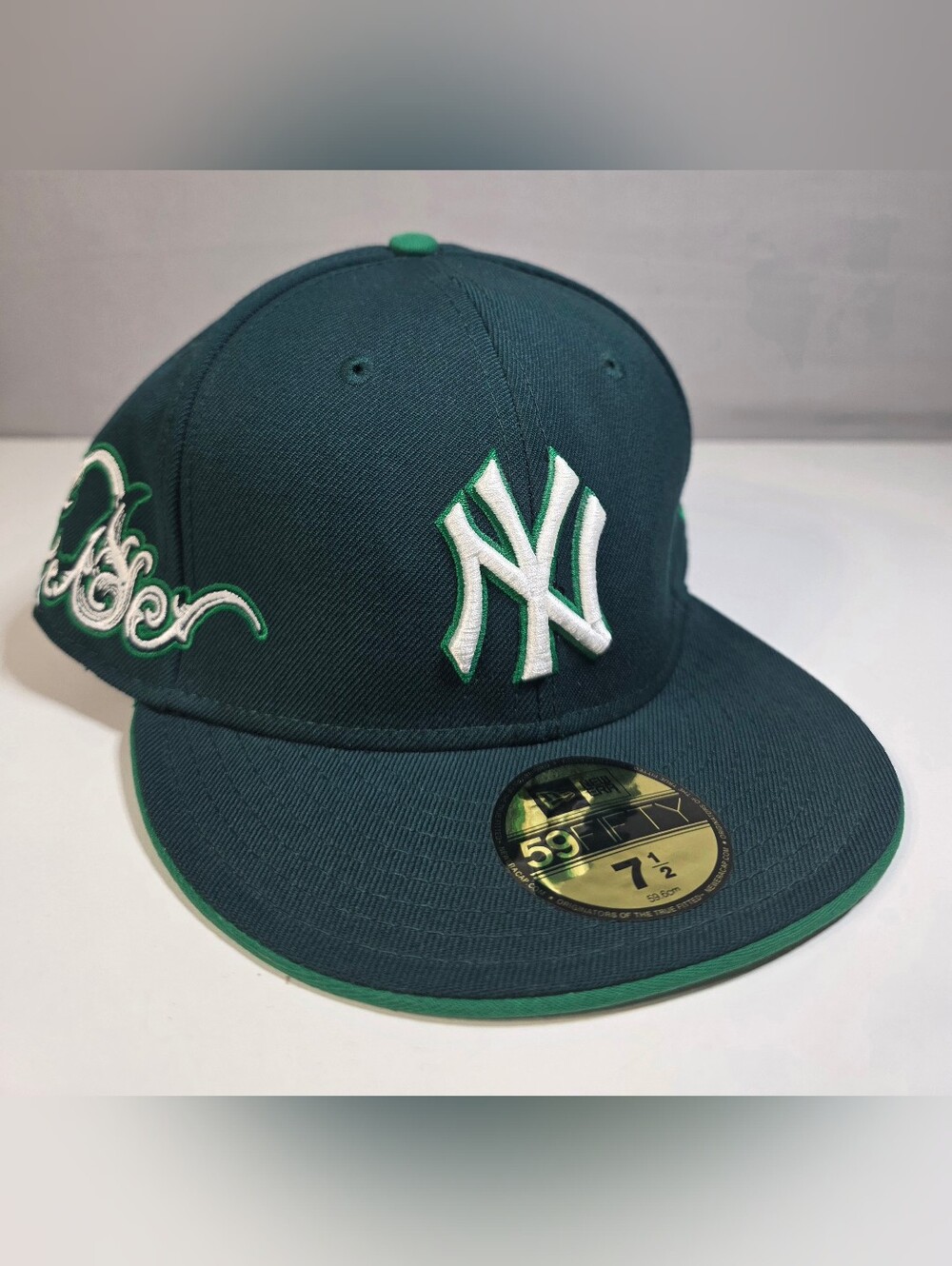 Special-edition New Era 59FIFTY NY Yankees Embroidered fitted hat Size 7 1/2